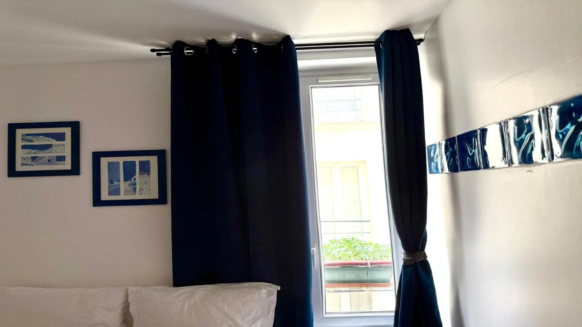 Charming Apartment Near The Eiffel Tower Παρίσι